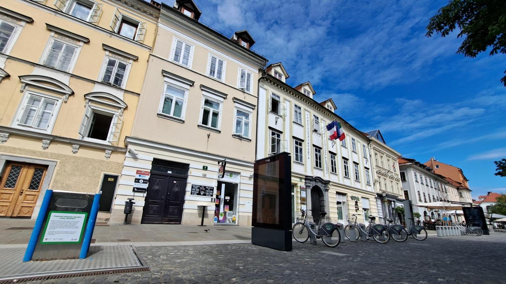 Viksi Hostel Liubliana Exterior foto